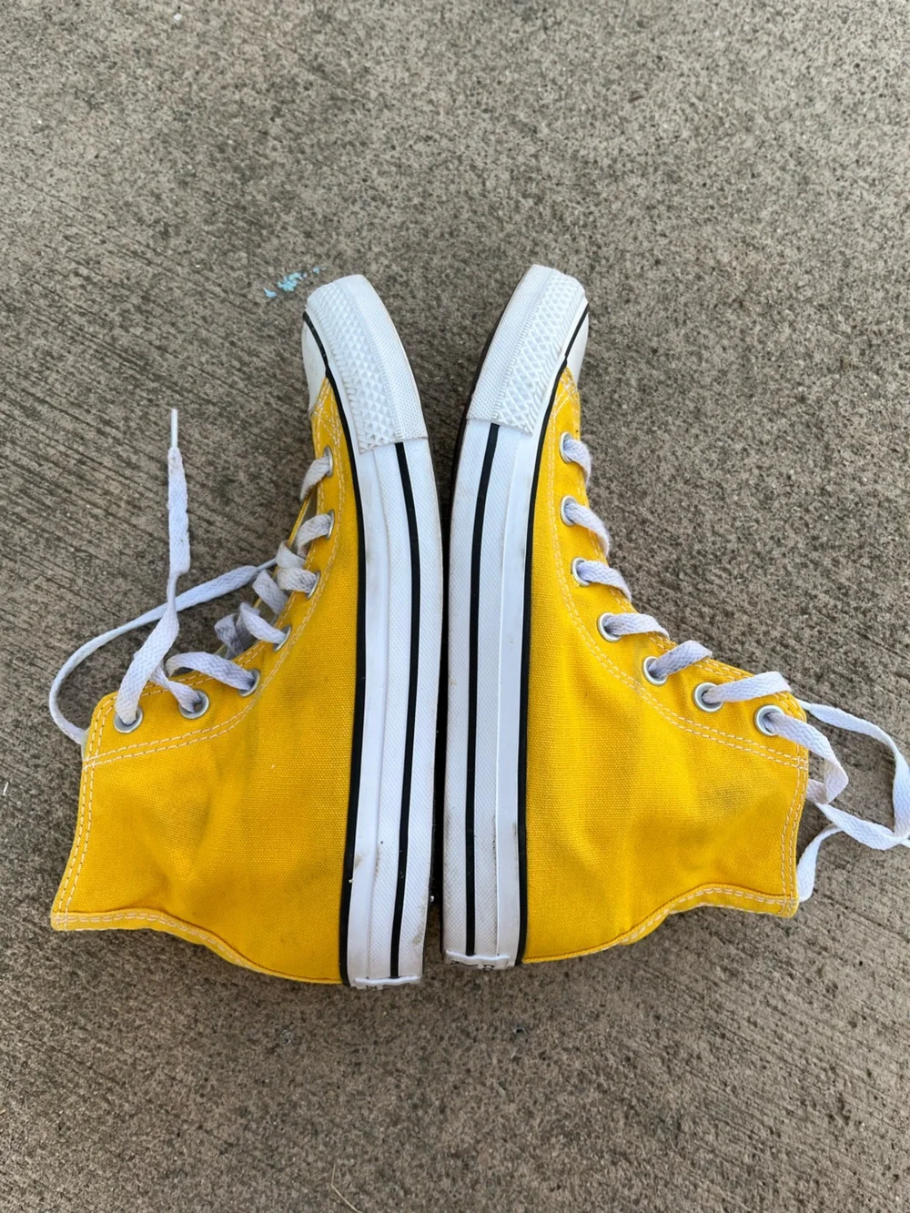 Converse Chuck Taylor All Star Yellow High Top Sneakers Women’s 8 Men’s 6